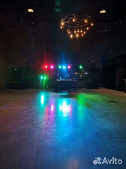 Музыкальная аппаратура, свет