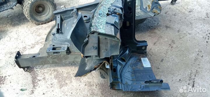 Лонжерон правый tiguan 1