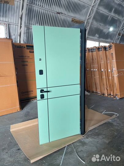 Дверь входная металлическая в Рассрочку