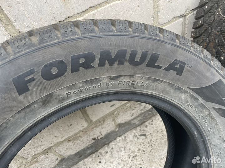 Pirelli Formula Ice 225/65 R17