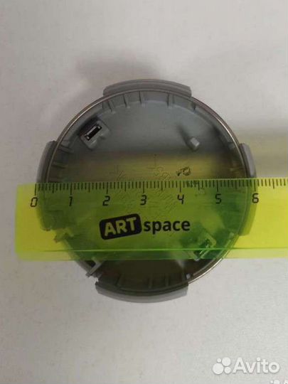 Оригинальный колпачок диска toyota