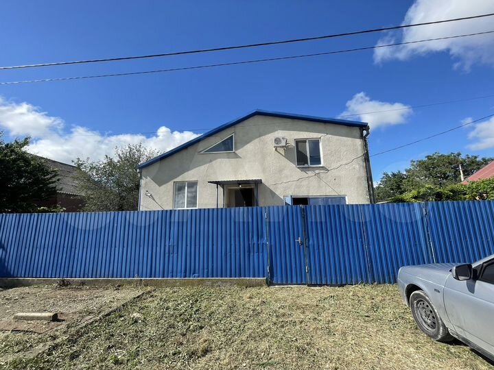 Дом 220 м² на участке 15 сот.