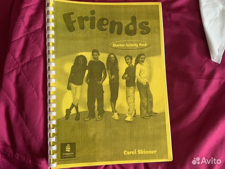 Тетрадь и учебник Для ленгвиса. Начальный курс