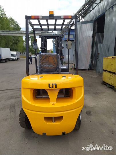 Вилочный погрузчик UN Forklifts FG35, 2023