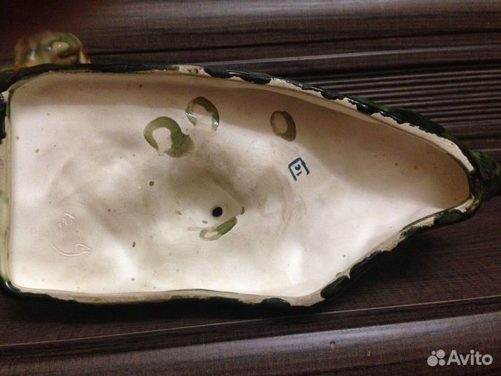 Собака на охоте статуэтка