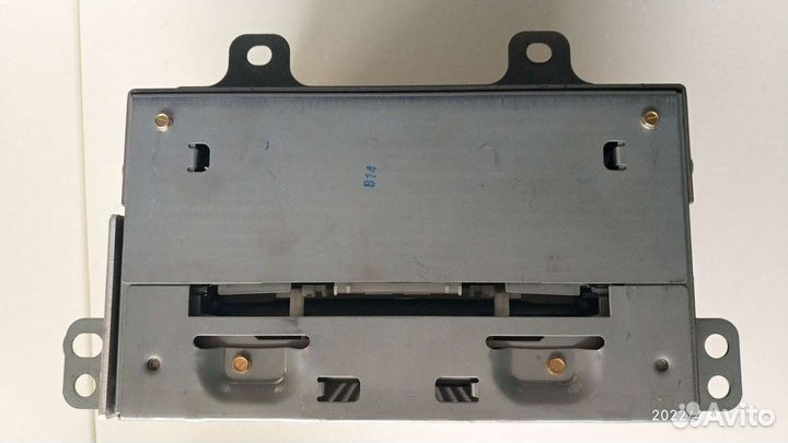 Cd проигрыватель cadillac CTS II