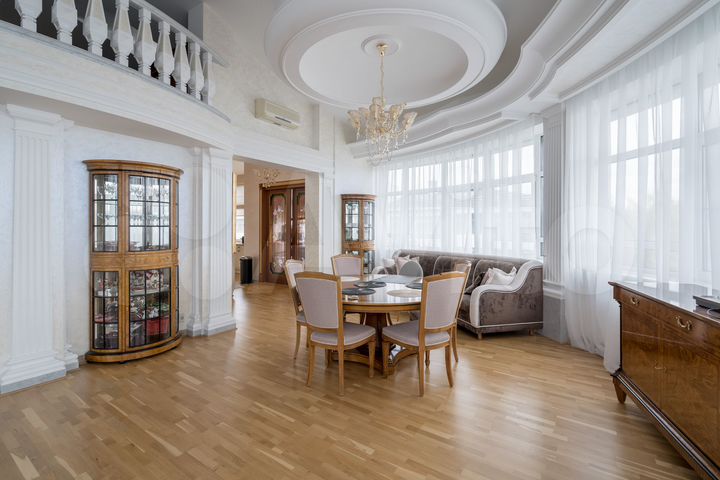 6-к. квартира, 375 м², 4/4 эт.
