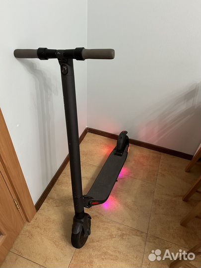 Электросамокат ninebot es2