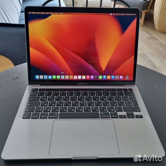 Macbook Pro 13 2020 i5 16gb 1Tb Touch Bar