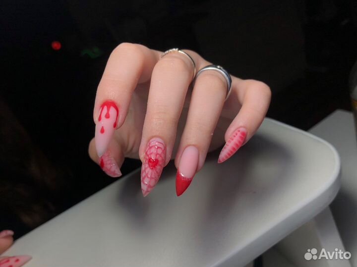 Наращивание ногтей на дому