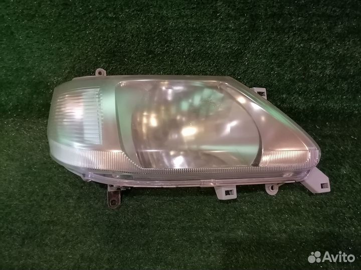 Фара правая 1658 Nissan Serena PC24 PNC24 VC24 VNC