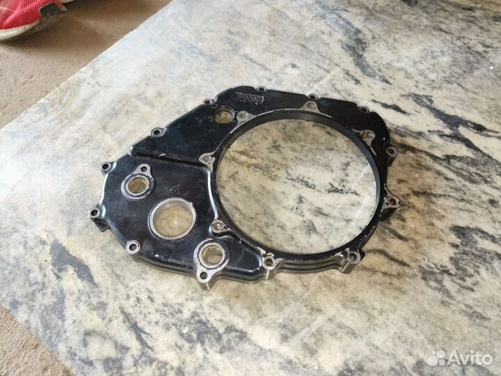 Правая крышка сцепления Suzuki sv400