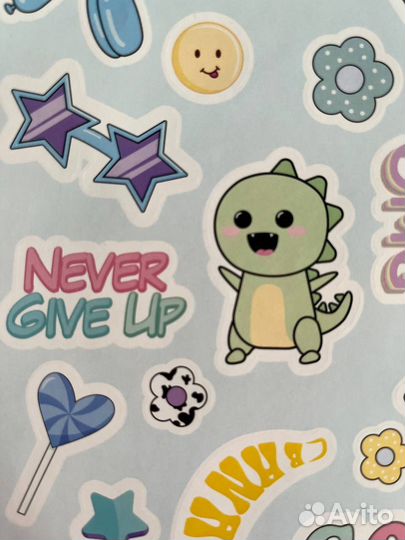 Печать наклеек, этикеток и стикеров