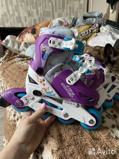 Роликовые коньки