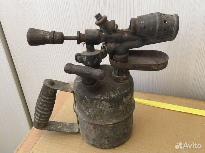 Паяльная лампа (старинная )