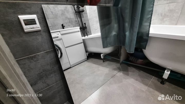 Зеркало новое