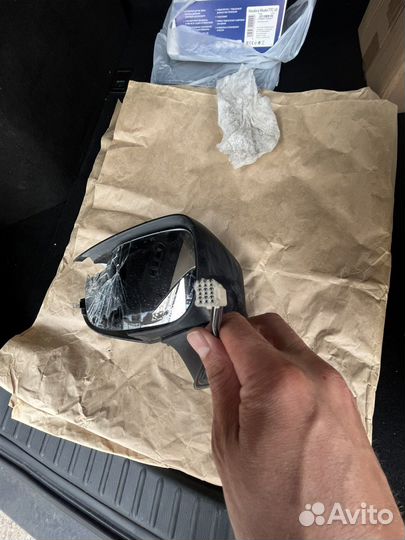 Зеркало на Мазду сх 5