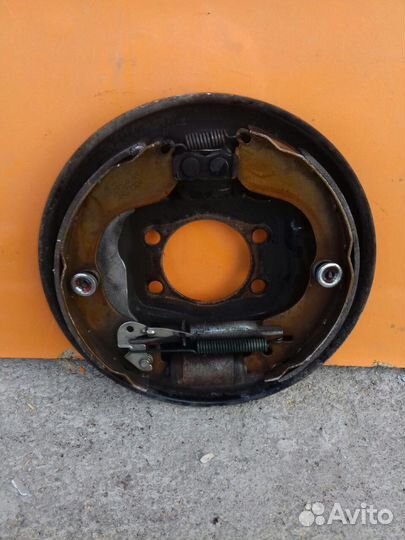 Барабан тормозной задний на Dodge Caliber