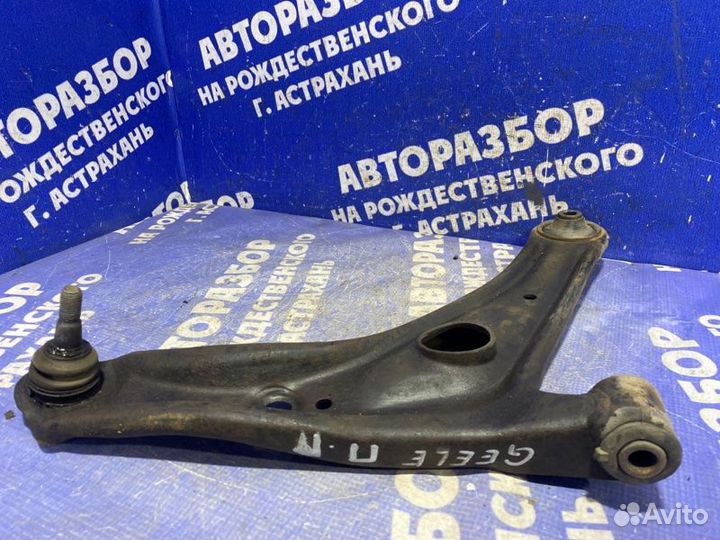 Передний правый рычаг Geely Mk седан MR479QA 2008