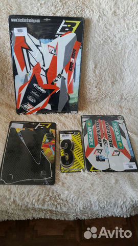 Наклейки на мотоцикл