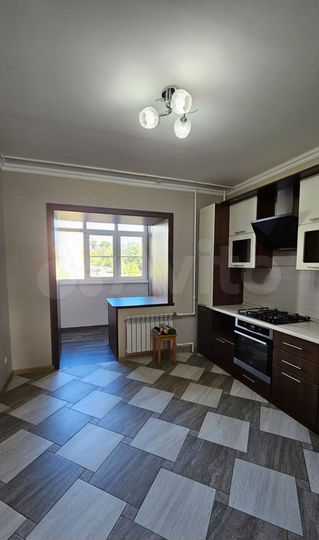 3-к. квартира, 110 м², 4/9 эт.