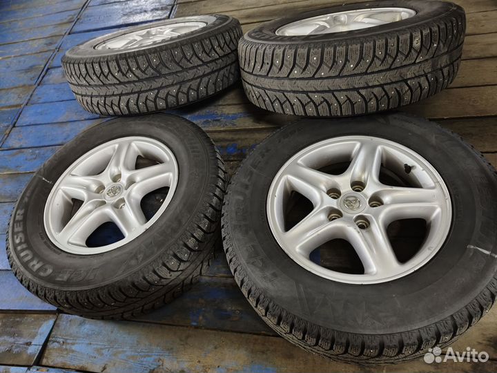 Шины и диски R-16