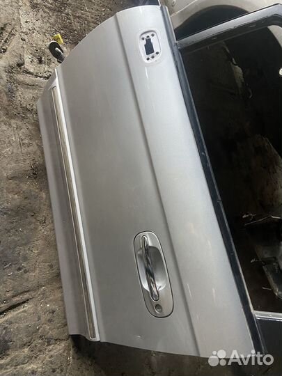 Дверь передняя левая Hyundai Trajet