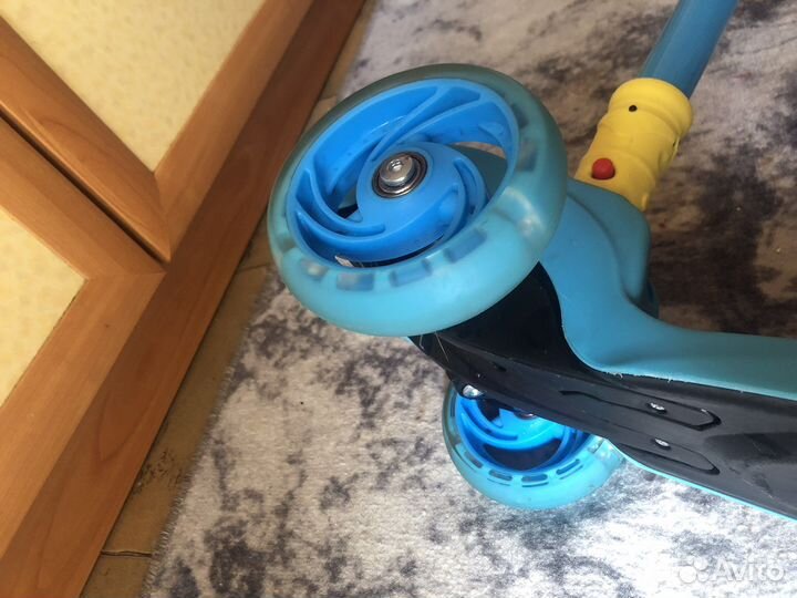 Самокат scooter