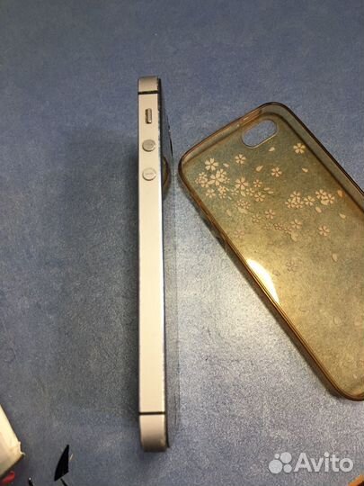 iPhone 5S, 16 ГБ