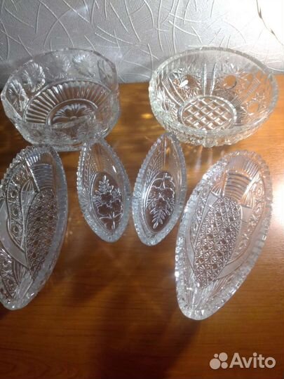 Ваза хрустальная