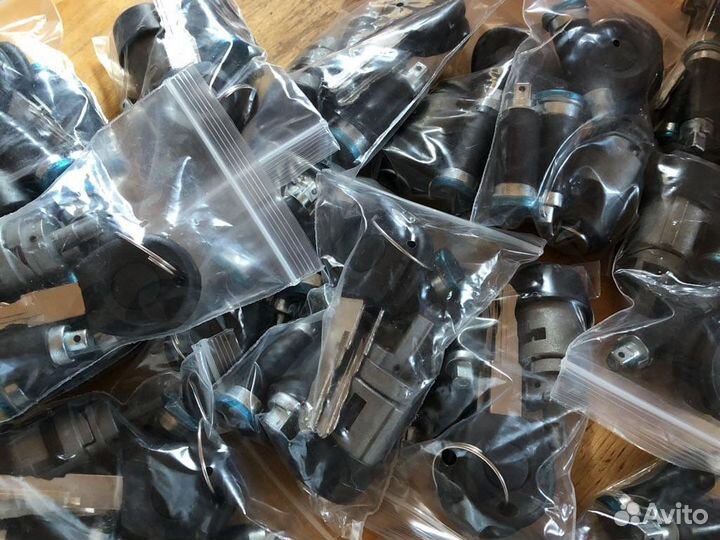 Комплект личинок замка VW T4