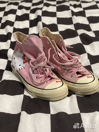 Converse Hello kitty Chuck 70