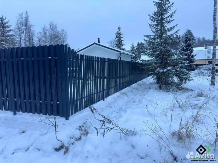 Заборы из профнастила
