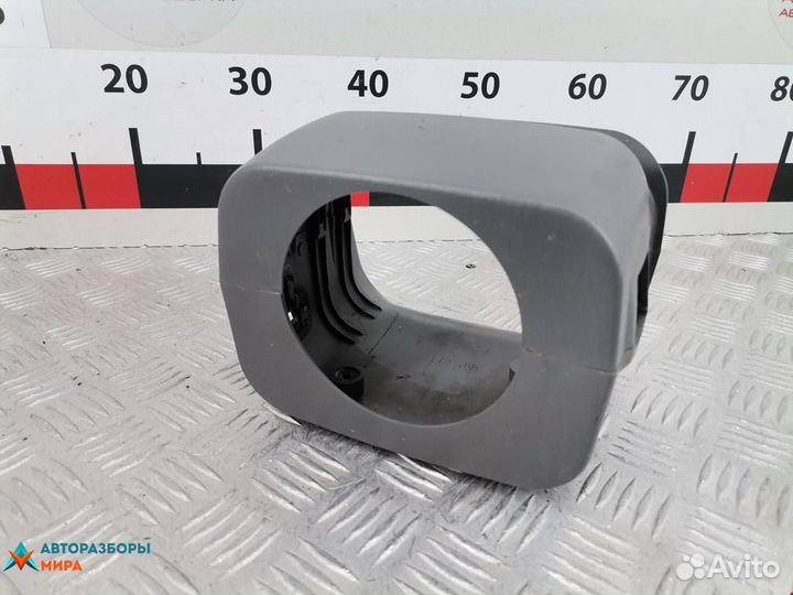 Кожух рулевой колонки Hyundai Terracan рест. 2005