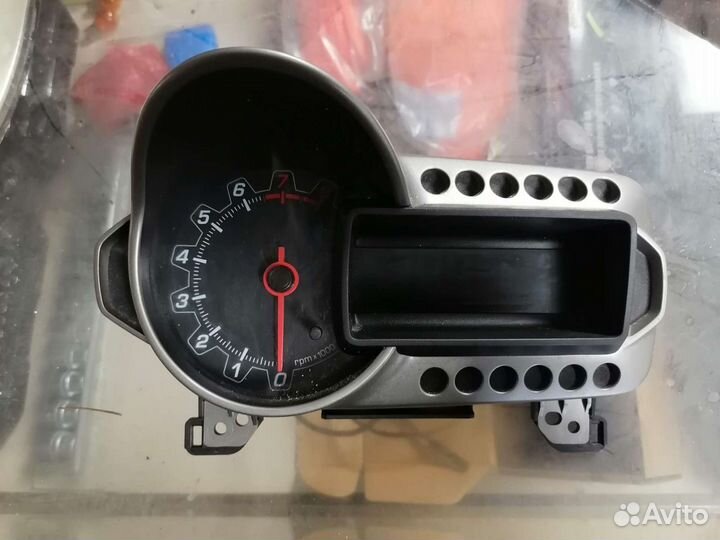 Щиток приборов Chevrolet Aveo T300 1.6