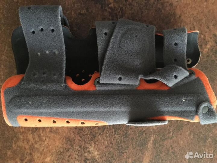 Лучезапястный ортез