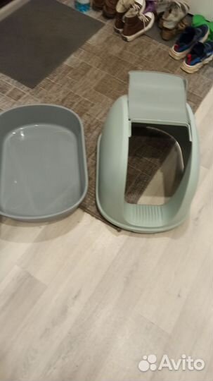 Закрытый лоток для кошек большой