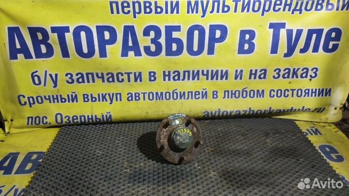 Ступица задняя левая Nissan Primera P12