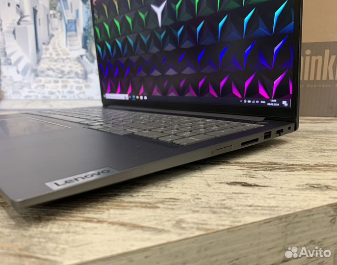 Мощь Lenovo (16'/RyZ7-16ядр/ SSD1TB/32GB/R780M)