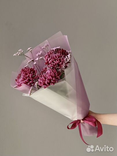 Хризантема шаровидная букет