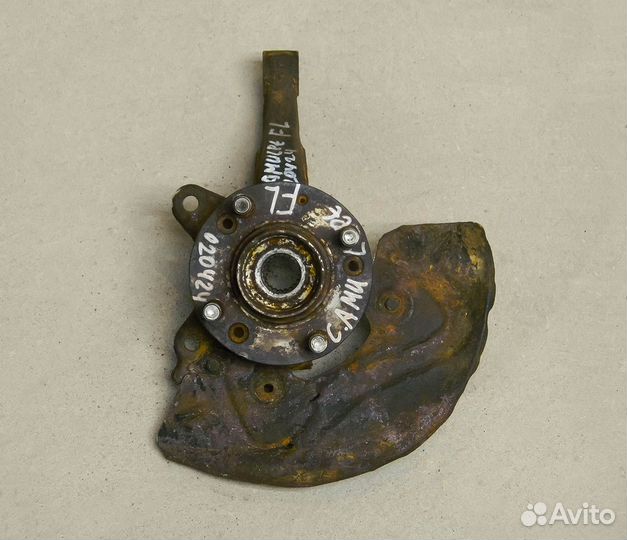 Кулак поворотный левый Chery Amulet