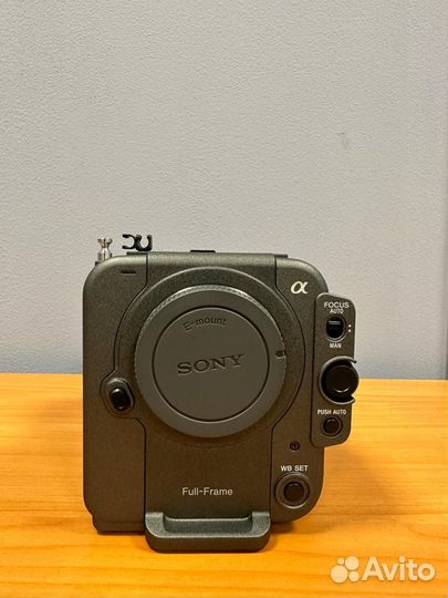 Видеокамера Sony ilme-FX6