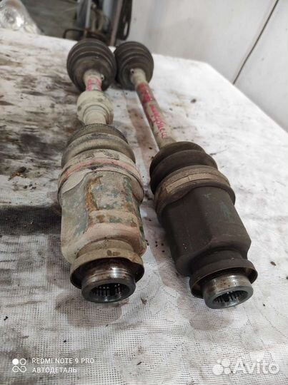 Привод в сборе mitsubishi galant 8 EA legnum