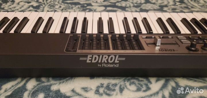 Миди-клавиатура Edirol PCR-800