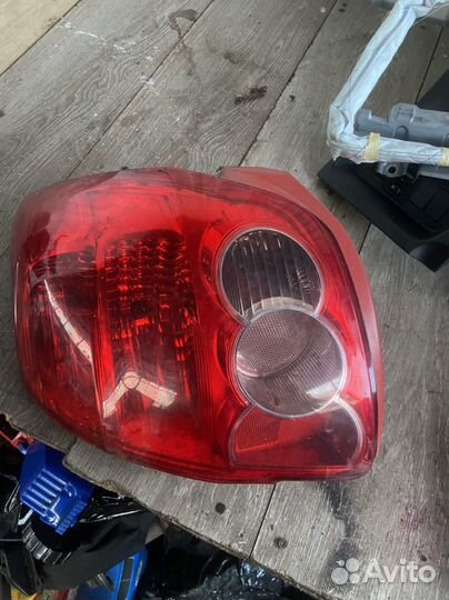 Фонарь левый Toyota Auris E150 Тойота Аурис