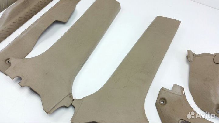 Пластик салона Ford Escape 2005