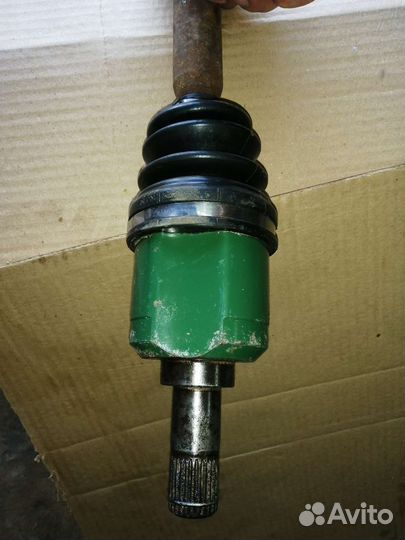 Привод передний правый Lancer 9