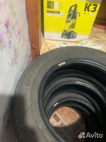 Goodyear UltraGrip Ice 2 185/65 R14 86T