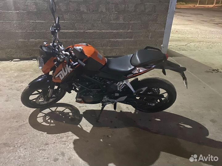 Ktm duke 125