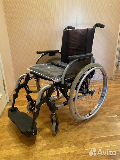 Коляска инвалидная